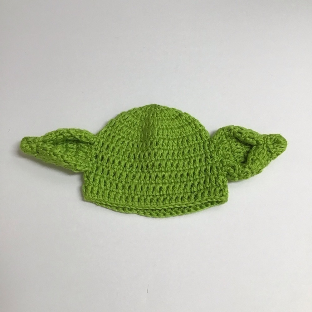 Baby Yoda Hand Knit Beanie Star Wars Disney Green Grogu Mandalorian Infant Hat - Picture 3 of 7